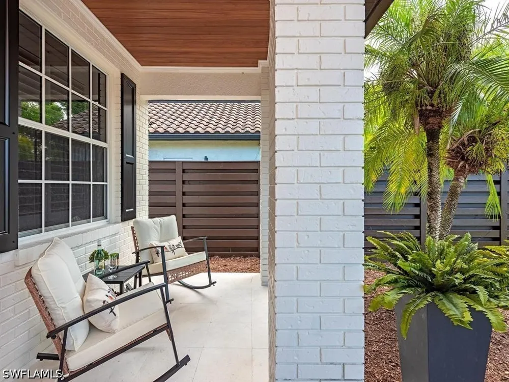 109th Avenue Naples, FL 34108