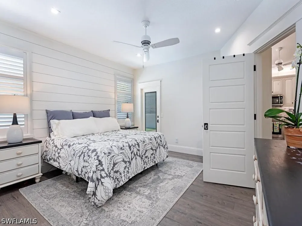 109th Avenue Naples, FL 34108