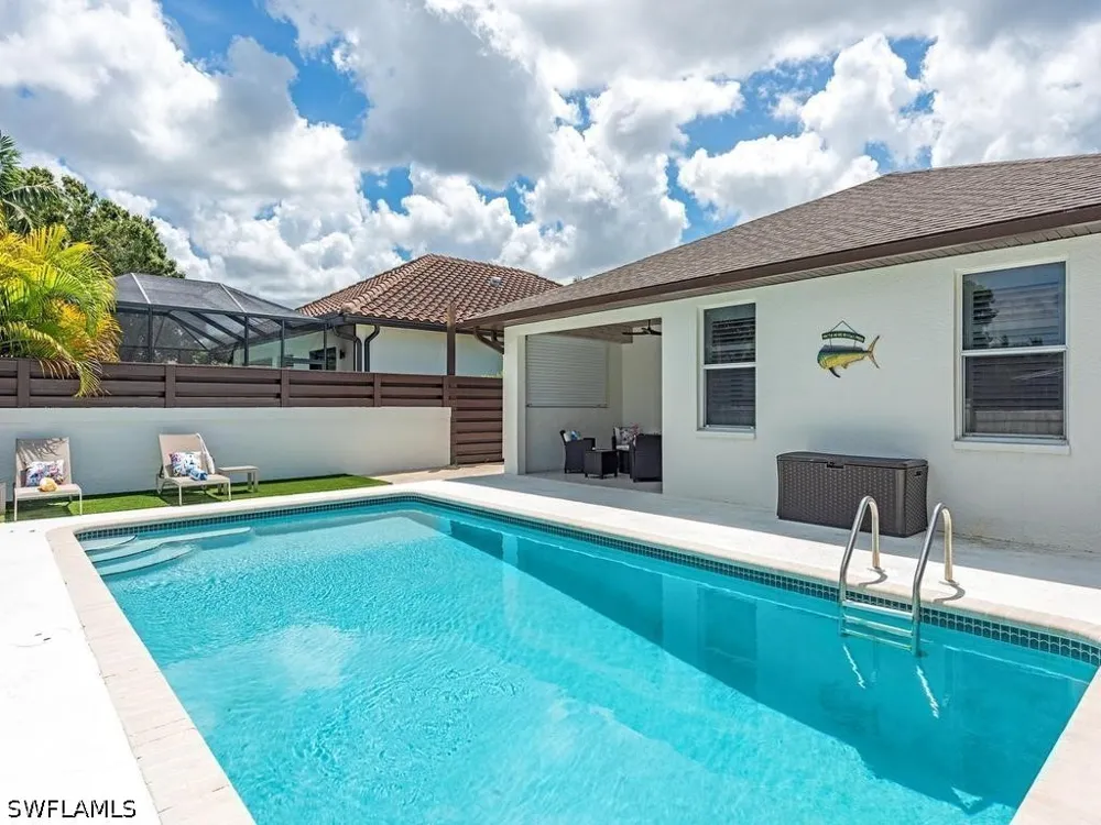 109th Avenue Naples, FL 34108