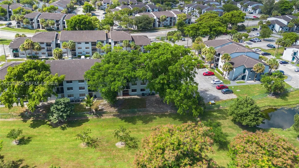 7155 NW 179th St #108 Hialeah, FL 33015