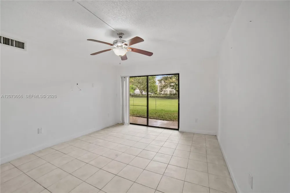 7155 NW 179th St #108 Hialeah, FL 33015