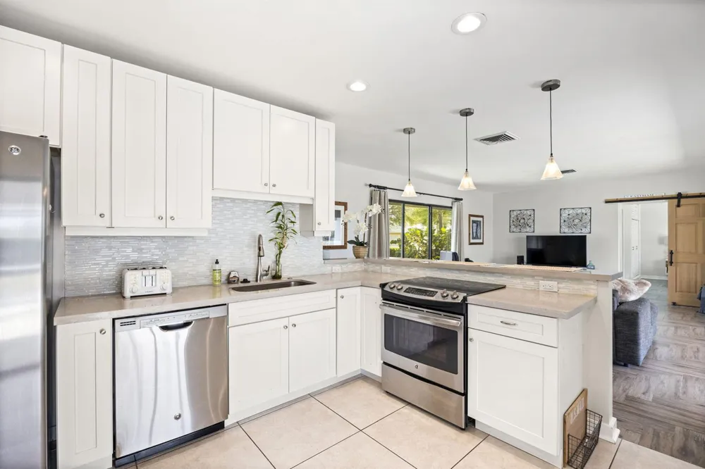229 Fairway W Tequesta, FL 33469