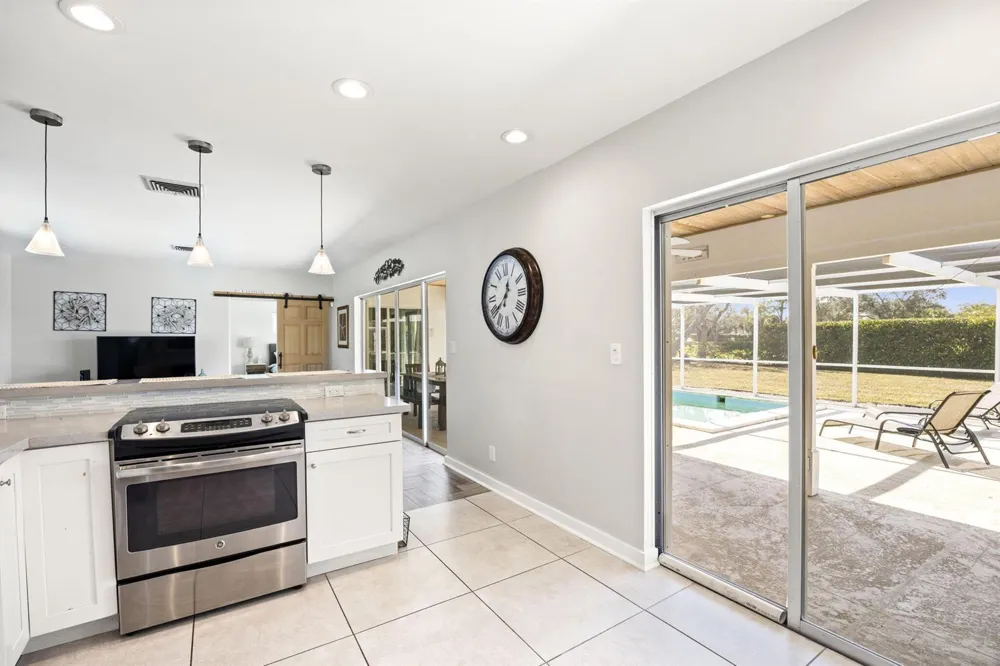 229 Fairway W Tequesta, FL 33469