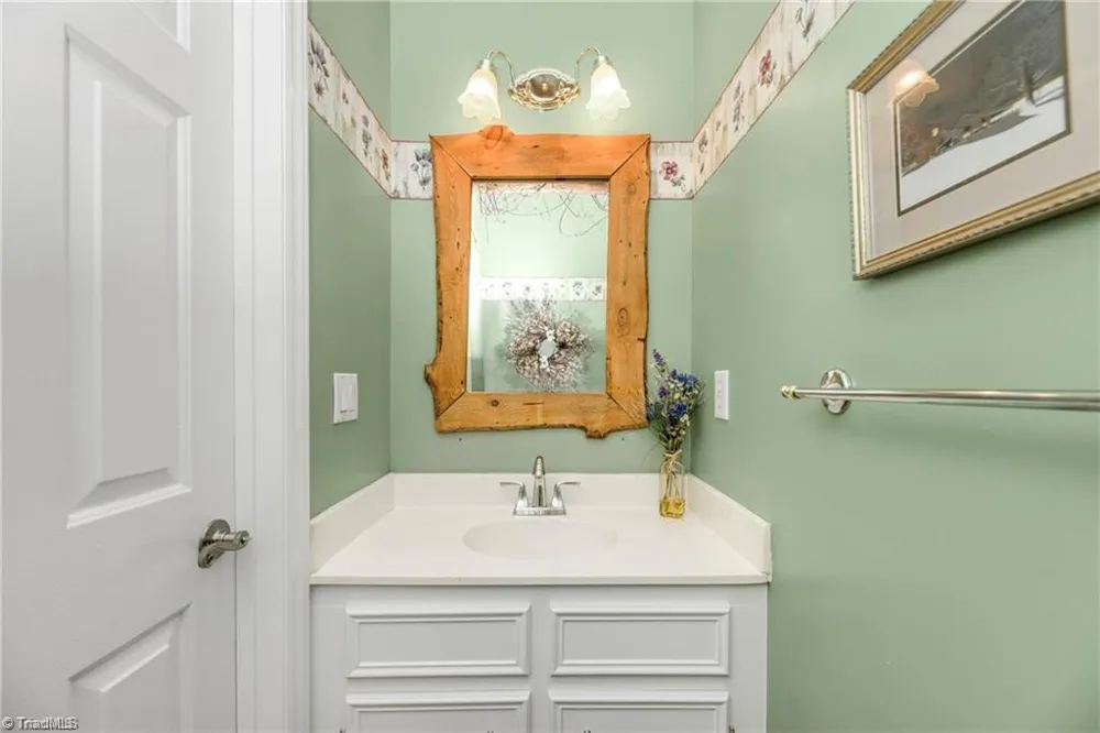 1105 Deer Run Lane Yadkinville, NC 27055