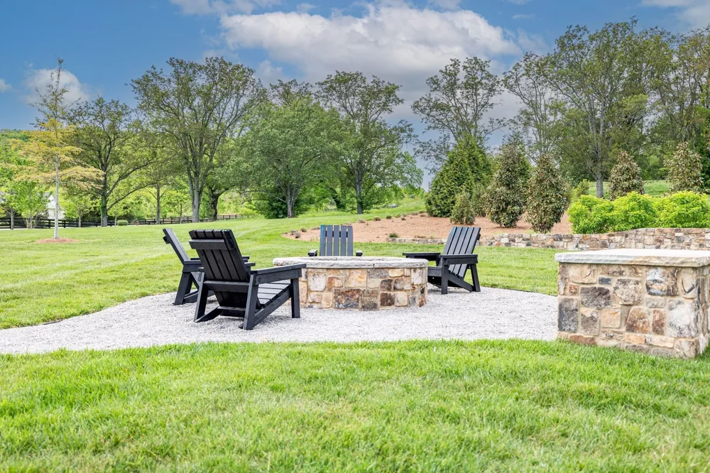 7628 Delancey Dr College Grove, TN 37046