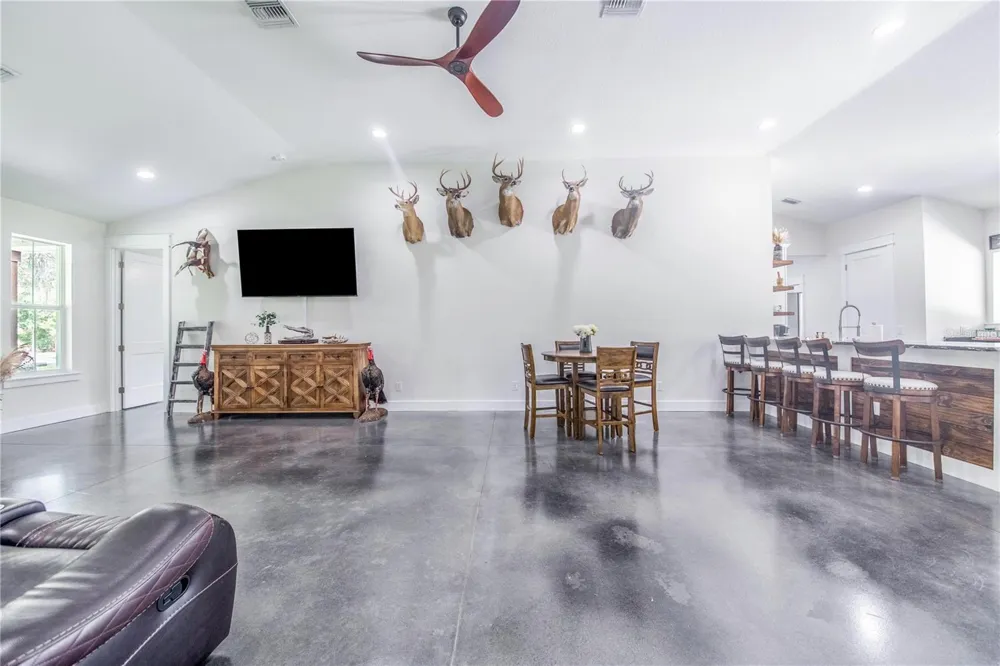 12510 LAKE HATCHINEHA ROAD Haines City, FL 33844