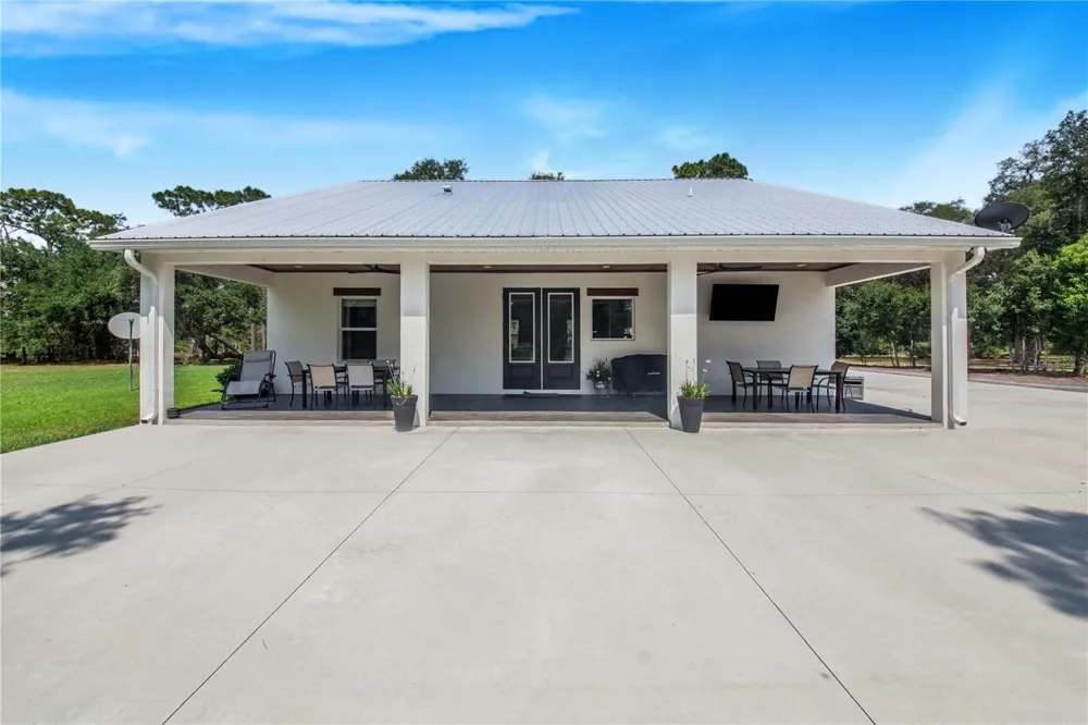 12510 LAKE HATCHINEHA ROAD Haines City, FL 33844