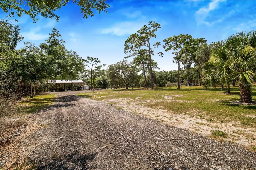 12510 LAKE HATCHINEHA ROAD Haines City, FL 33844