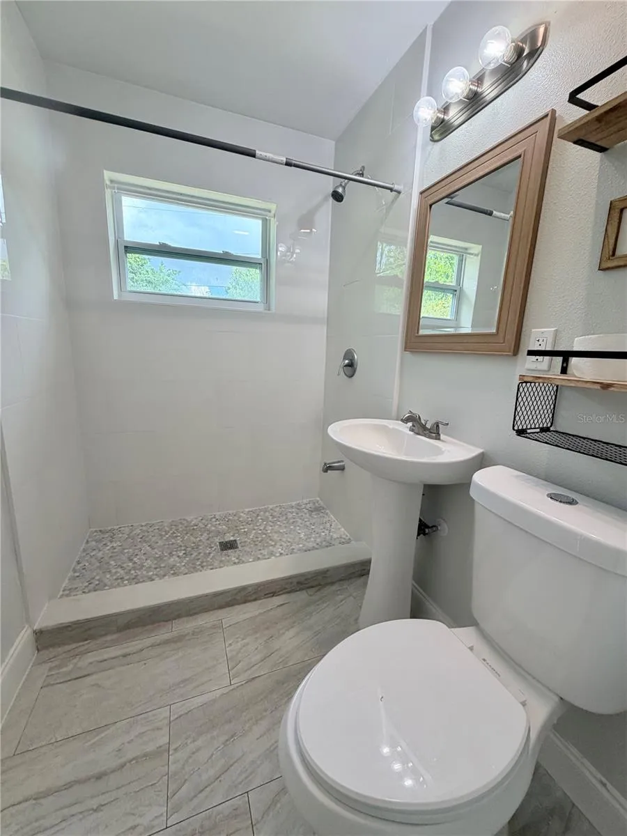 892 ROCKHILL STREET Deltona, FL 32725