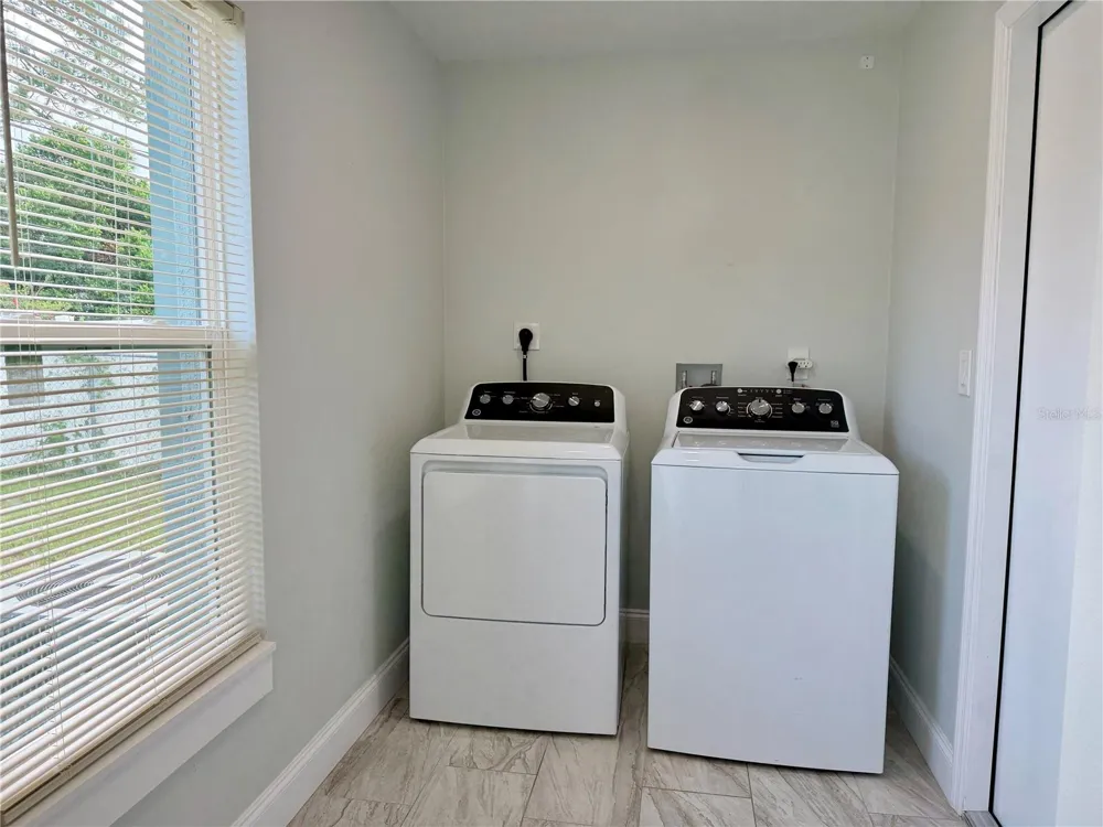 892 ROCKHILL STREET Deltona, FL 32725