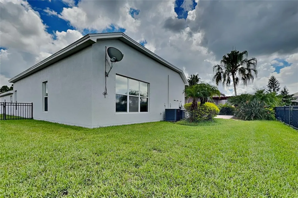 5714 99TH AVENUE CIRCLE E Parrish, FL 34219