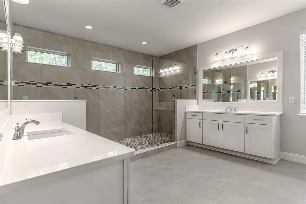 10152 ROYAL ISLAND COURT Orlando, FL 32836