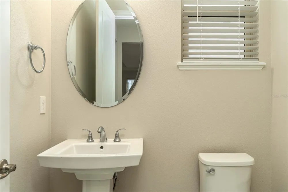 10152 ROYAL ISLAND COURT Orlando, FL 32836