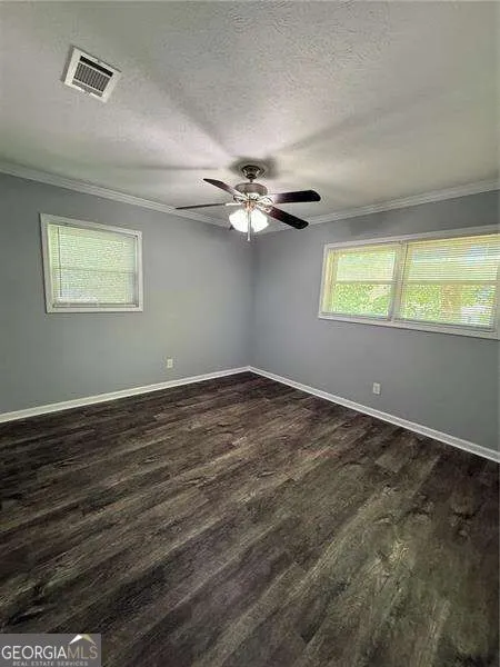 1414 Sycamore DR NW Kennesaw, GA 30152