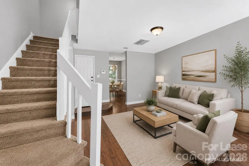 6315 Windsor Gate Lane Charlotte, NC 28215