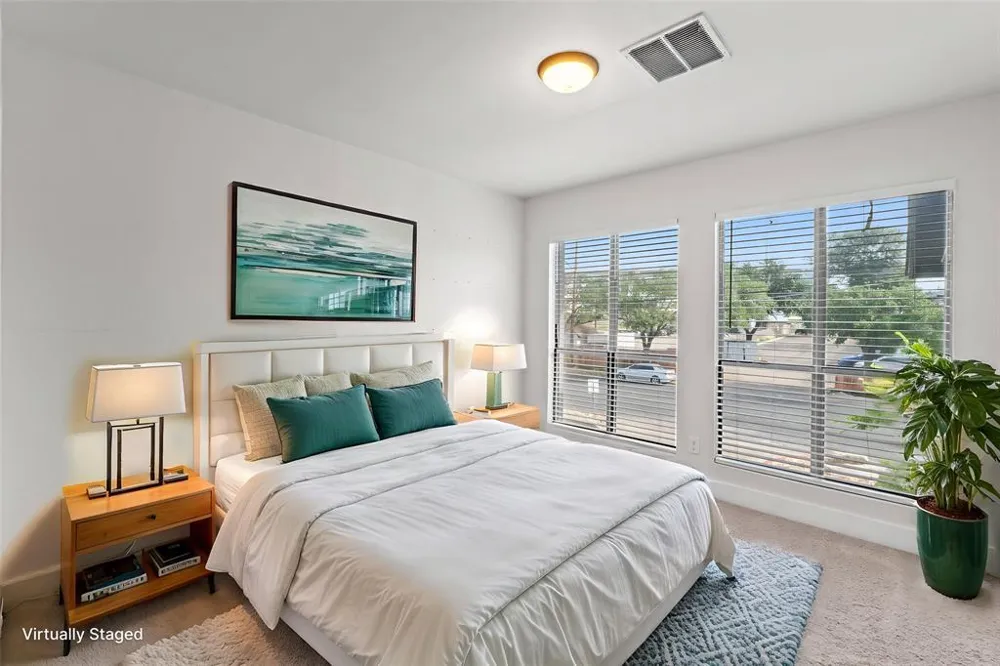 909 Reinli Street #101 Austin, TX 78751
