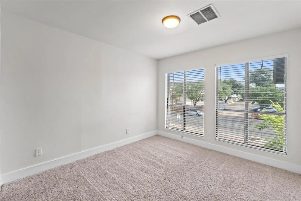909 Reinli Street #101 Austin, TX 78751