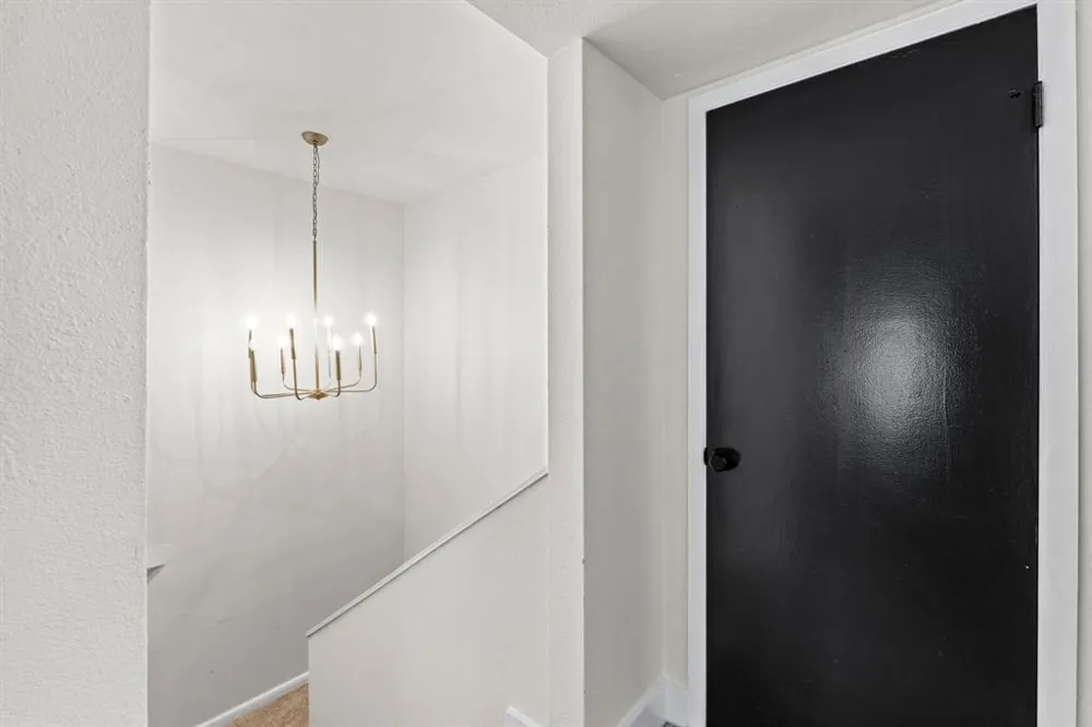 909 Reinli Street #101 Austin, TX 78751