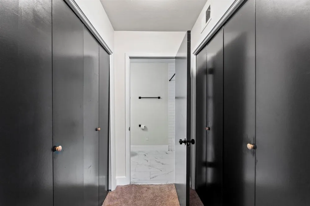 909 Reinli Street #101 Austin, TX 78751