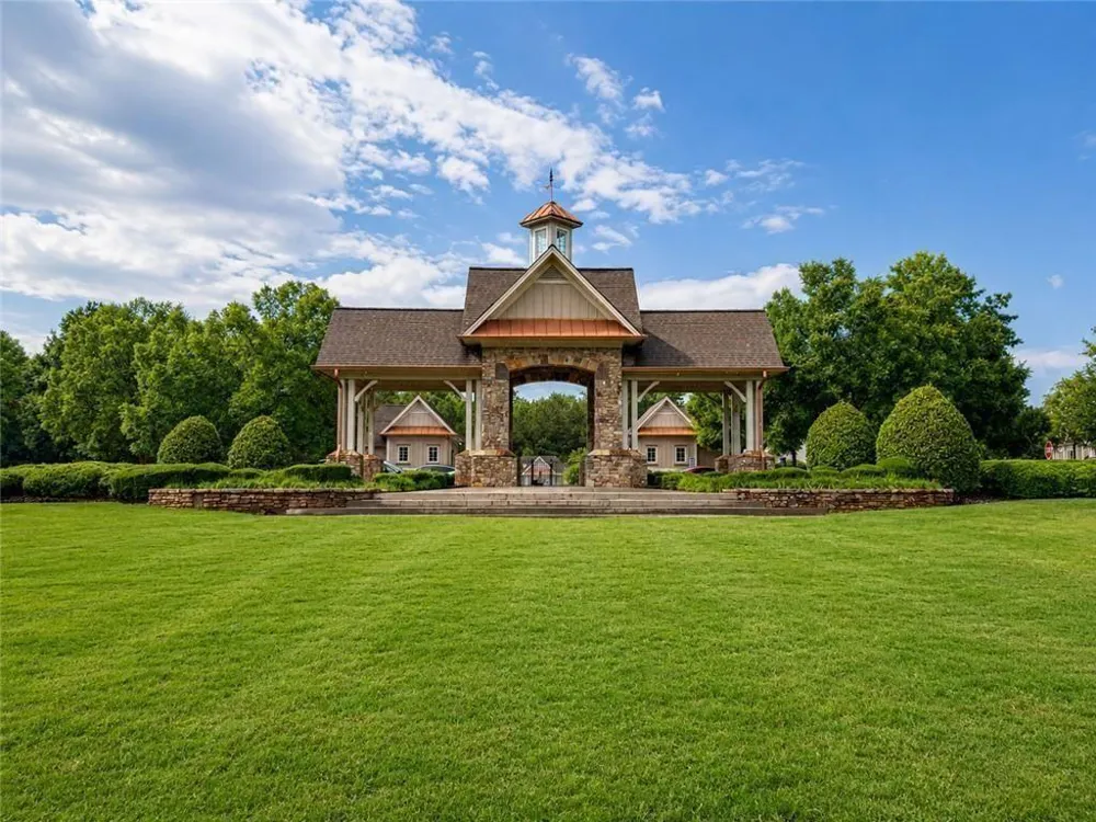 4424 Village Field Place Suwanee, GA 30024