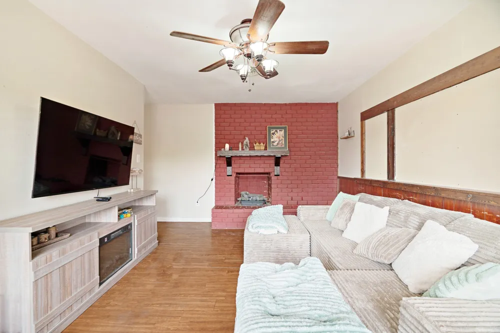 107 Short Street Talco, TX 75487