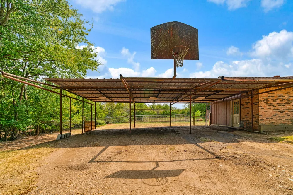 107 Short Street Talco, TX 75487