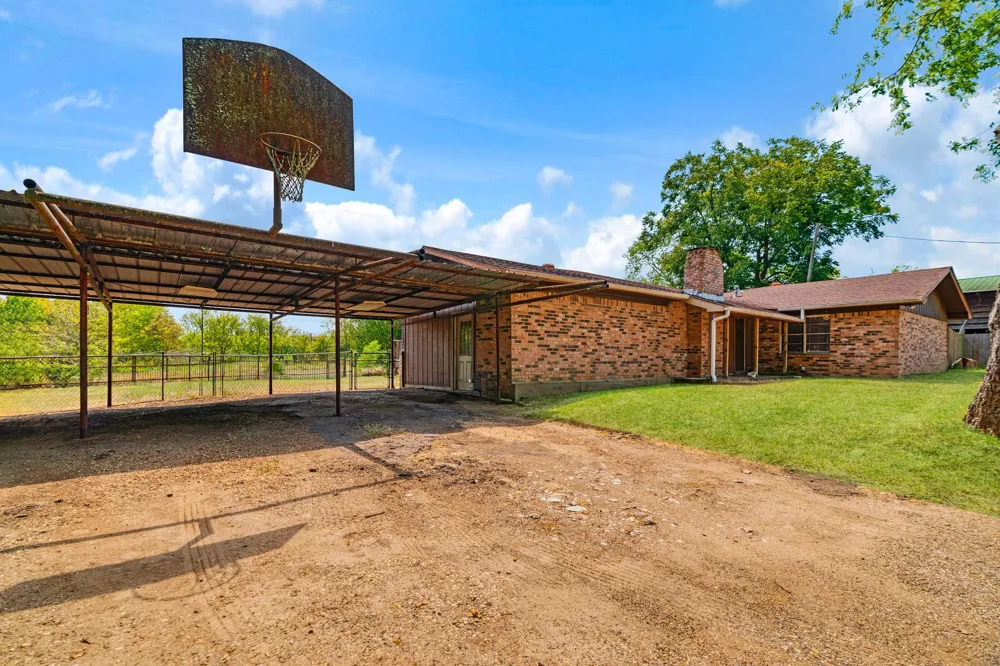 107 Short Street Talco, TX 75487