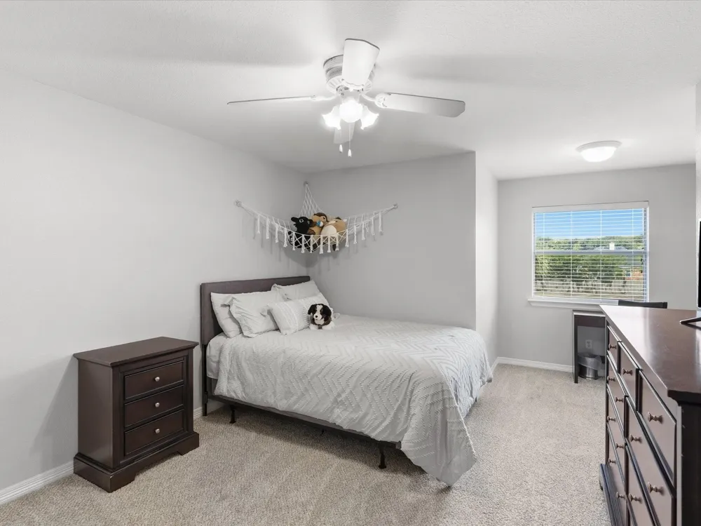 8630 Glenloch Drive Red Oak, TX 75154