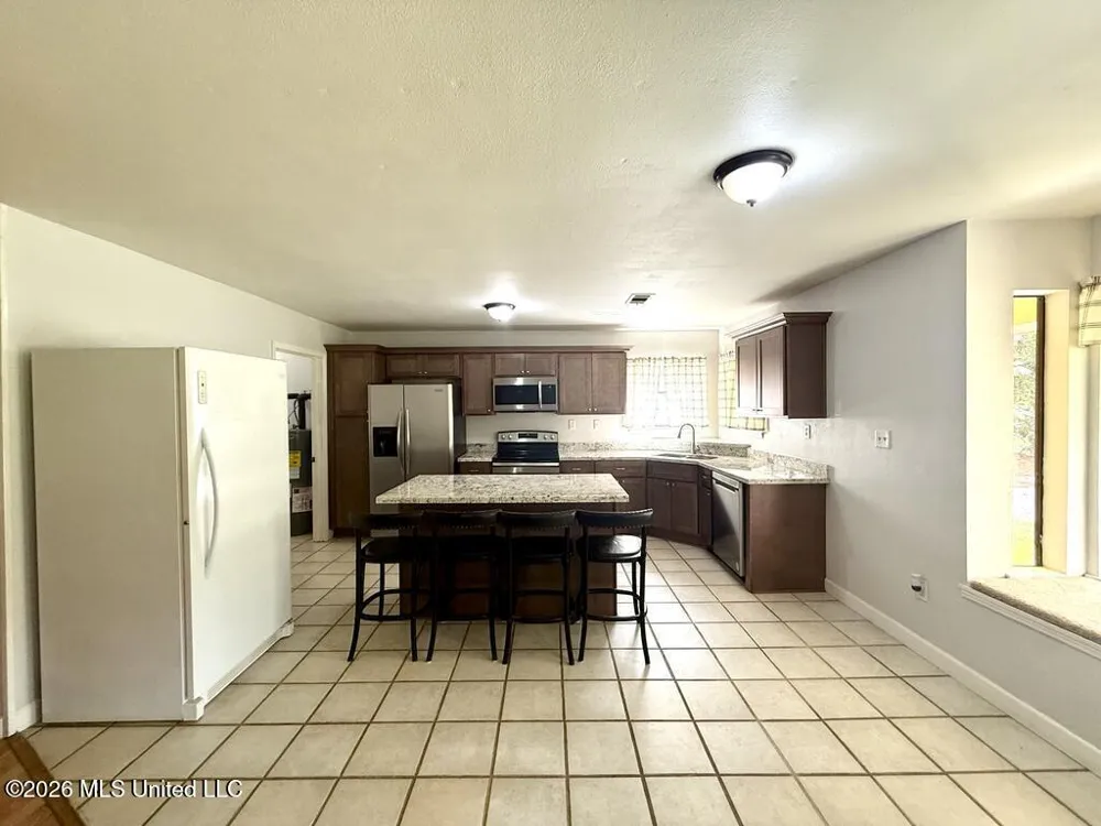 206 Glenwood Drive Carriere, MS 39426