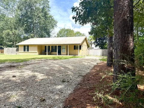 206 Glenwood Drive