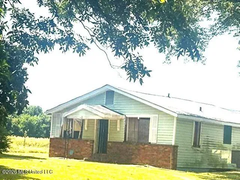 24776 Highway 61 N