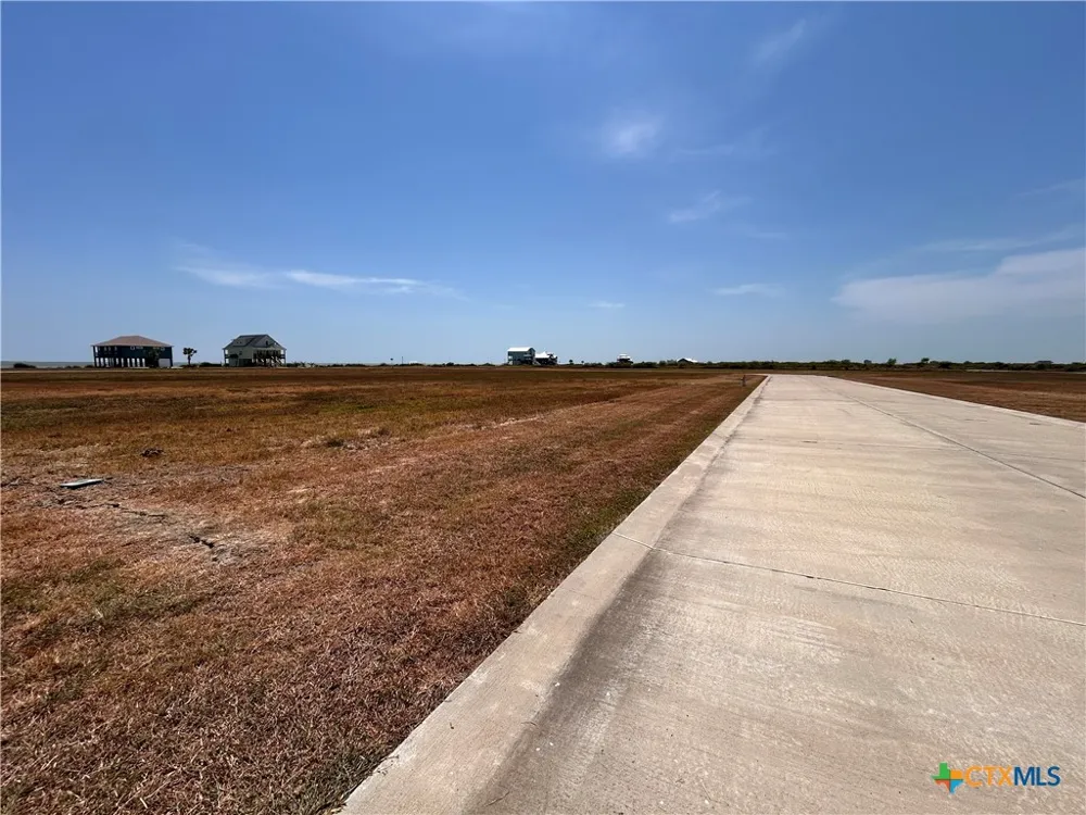 3037 Coastal Springs Loop Palacios, TX 77465