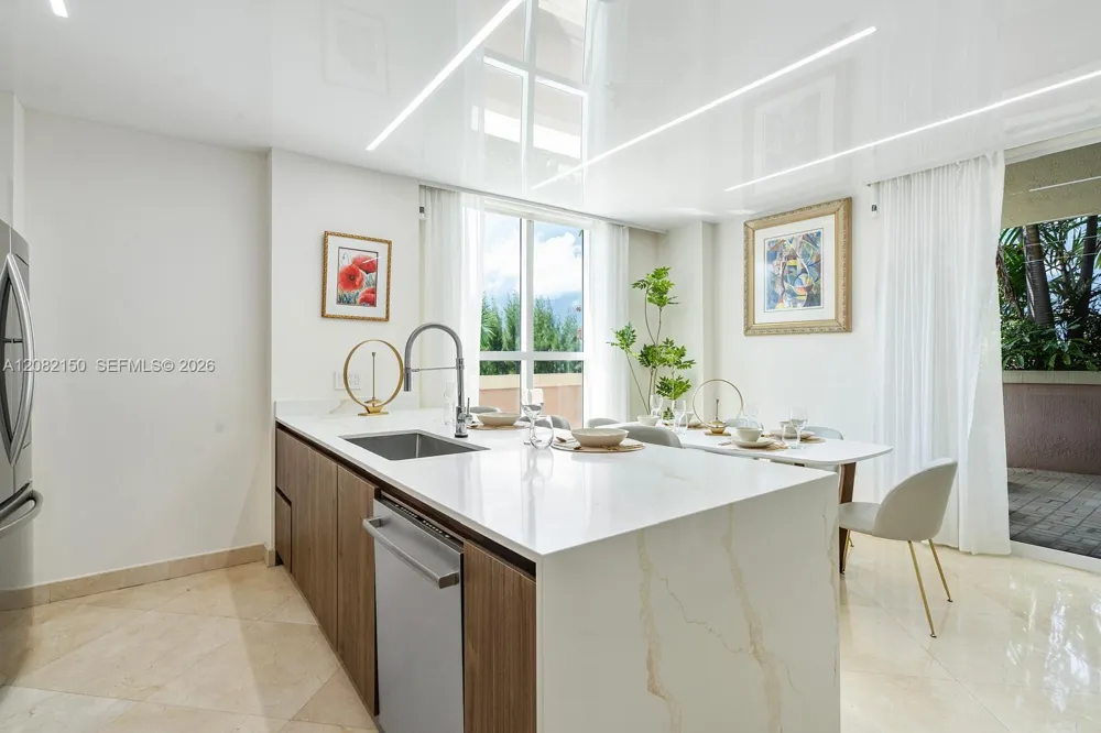 17555 Atlantic Blvd #508 Sunny Isles Beach, FL 33160