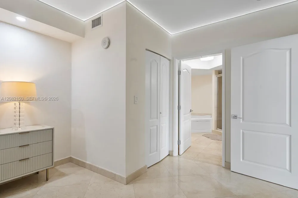 17555 Atlantic Blvd #508 Sunny Isles Beach, FL 33160