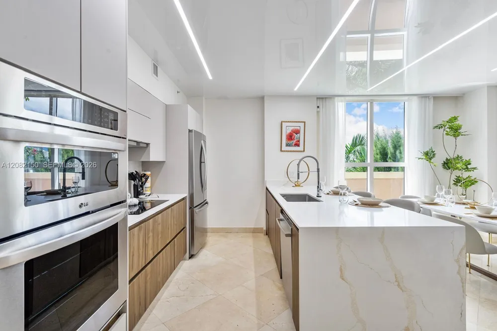 17555 Atlantic Blvd #508 Sunny Isles Beach, FL 33160