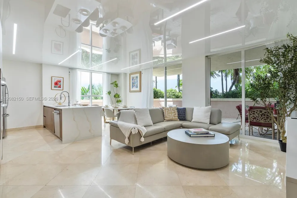 17555 Atlantic Blvd #508 Sunny Isles Beach, FL 33160