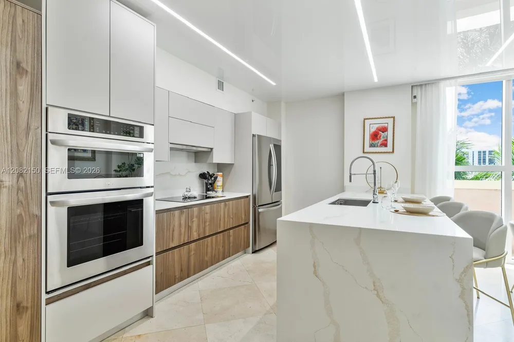 17555 Atlantic Blvd #508 Sunny Isles Beach, FL 33160