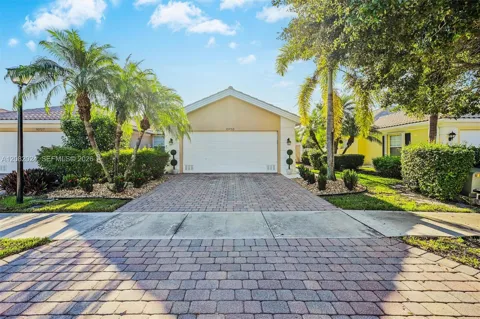 10733 SW Elsinore Dr