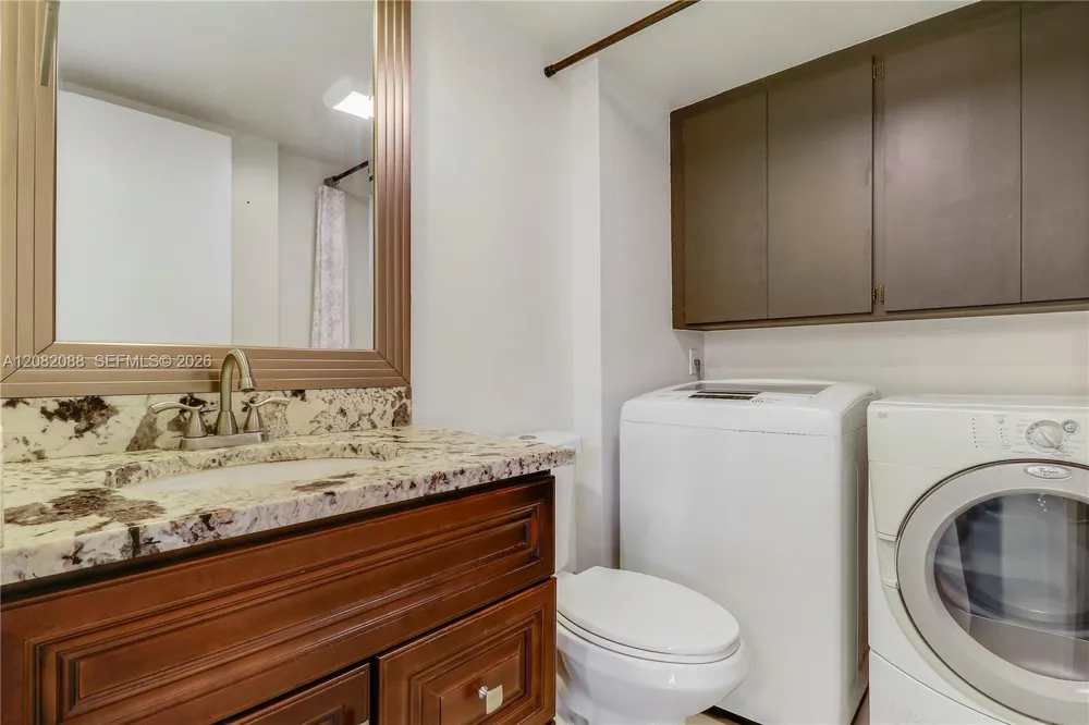 2404 24th Way West Palm Beach, FL 33407