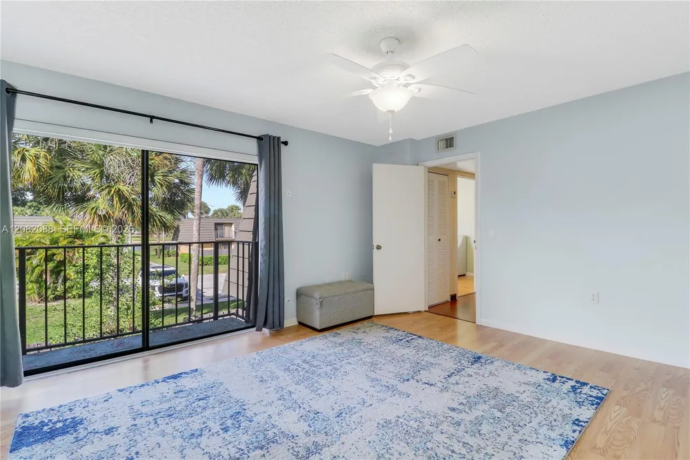 2404 24th Way West Palm Beach, FL 33407