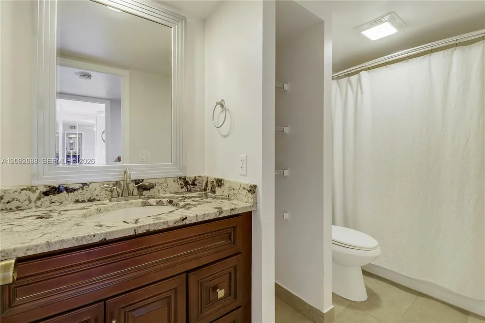 2404 24th Way West Palm Beach, FL 33407