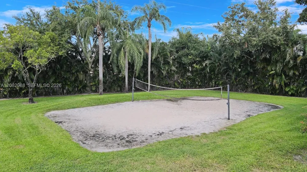2404 24th Way West Palm Beach, FL 33407