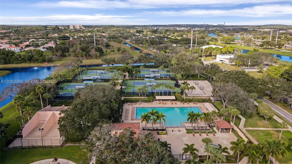 2404 24th Way West Palm Beach, FL 33407