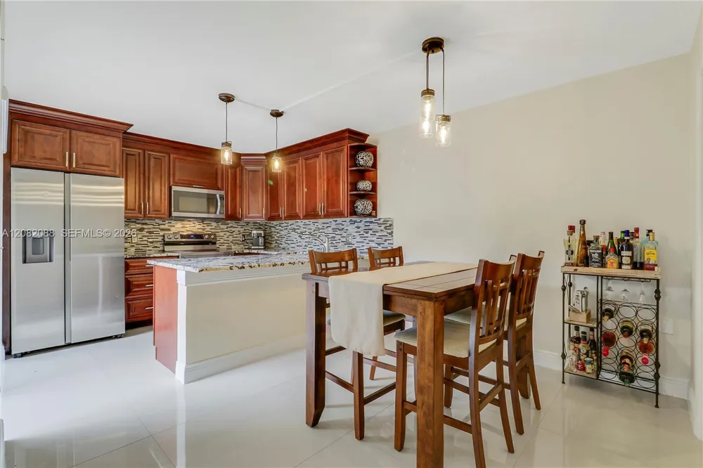 2404 24th Way West Palm Beach, FL 33407