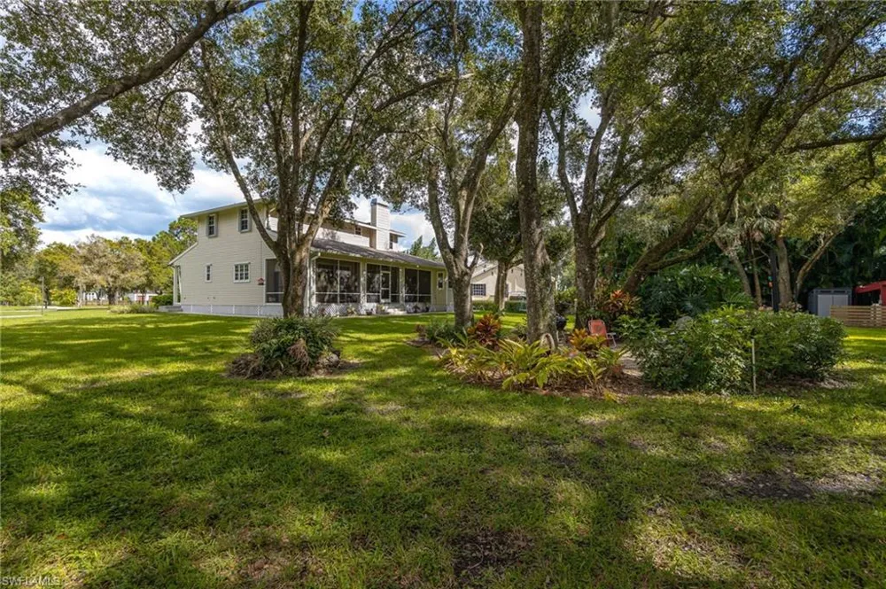 4691 Long Lake Drive Fort Myers, FL 33905