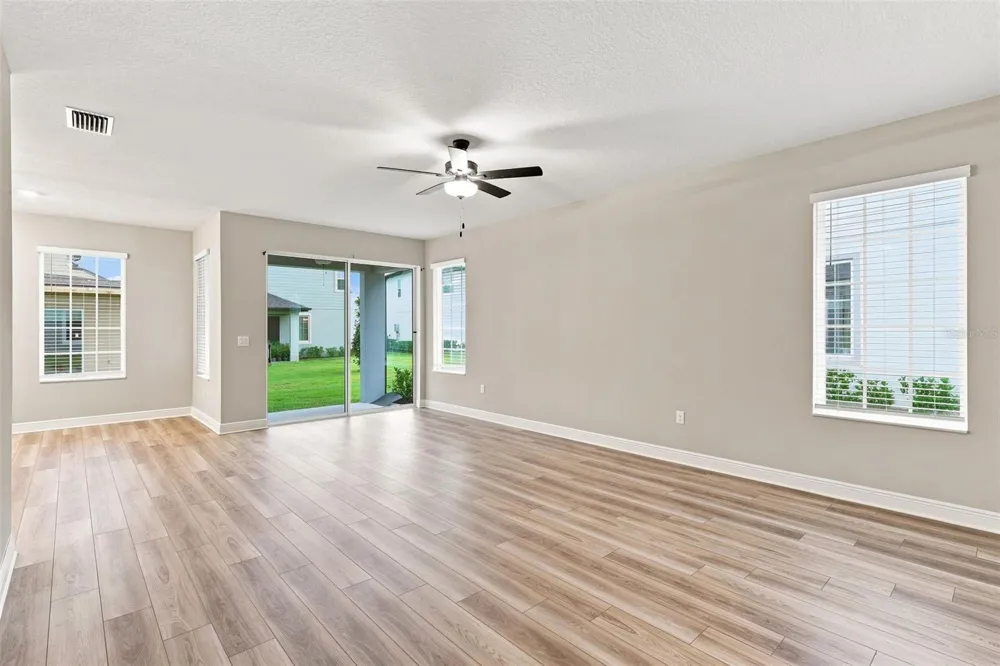 7721 SOMERSWORTH DRIVE Kissimmee, FL 34747