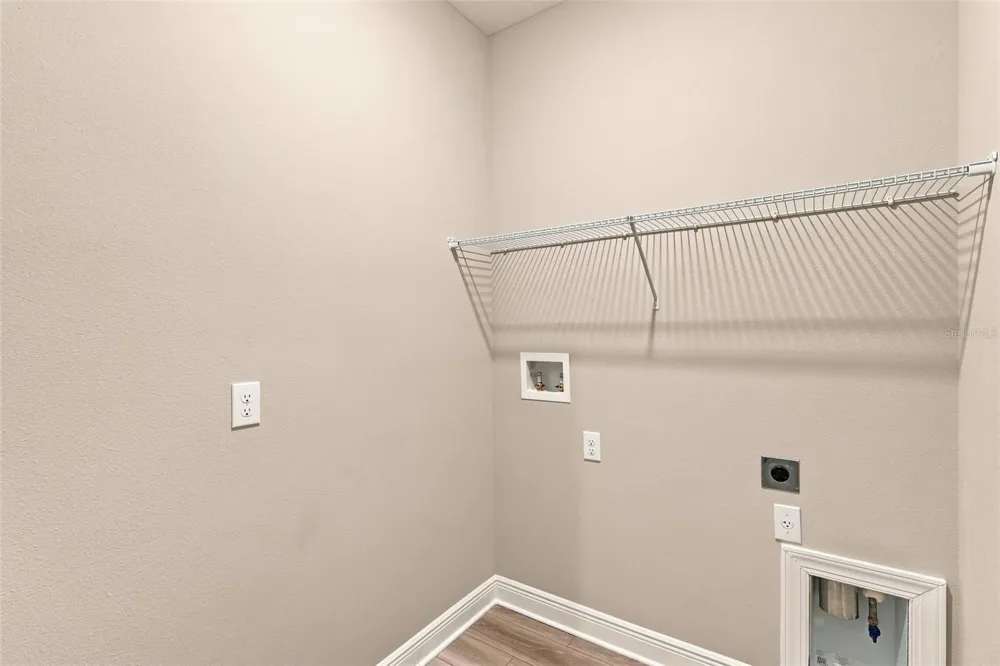 7721 SOMERSWORTH DRIVE Kissimmee, FL 34747