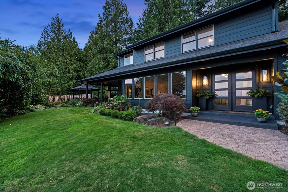 2410 55th Street Ct NW Gig Harbor, WA 98335