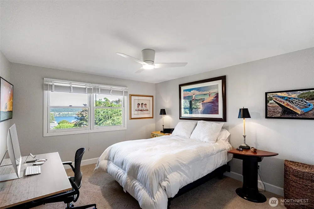 2410 55th Street Ct NW Gig Harbor, WA 98335