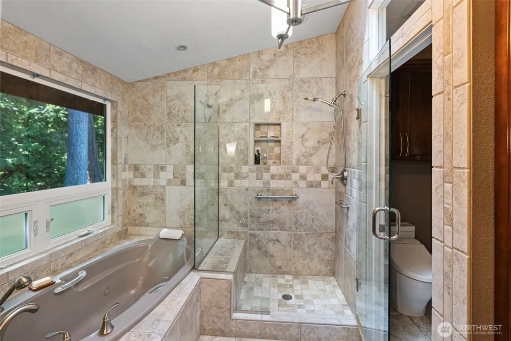2410 55th Street Ct NW Gig Harbor, WA 98335